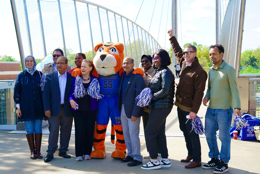 SPH Team at Bridge Walk